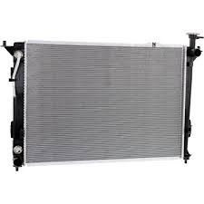 Su Radiatoru Hyundai Santa Fe (12-) — GENUINE-PARTS