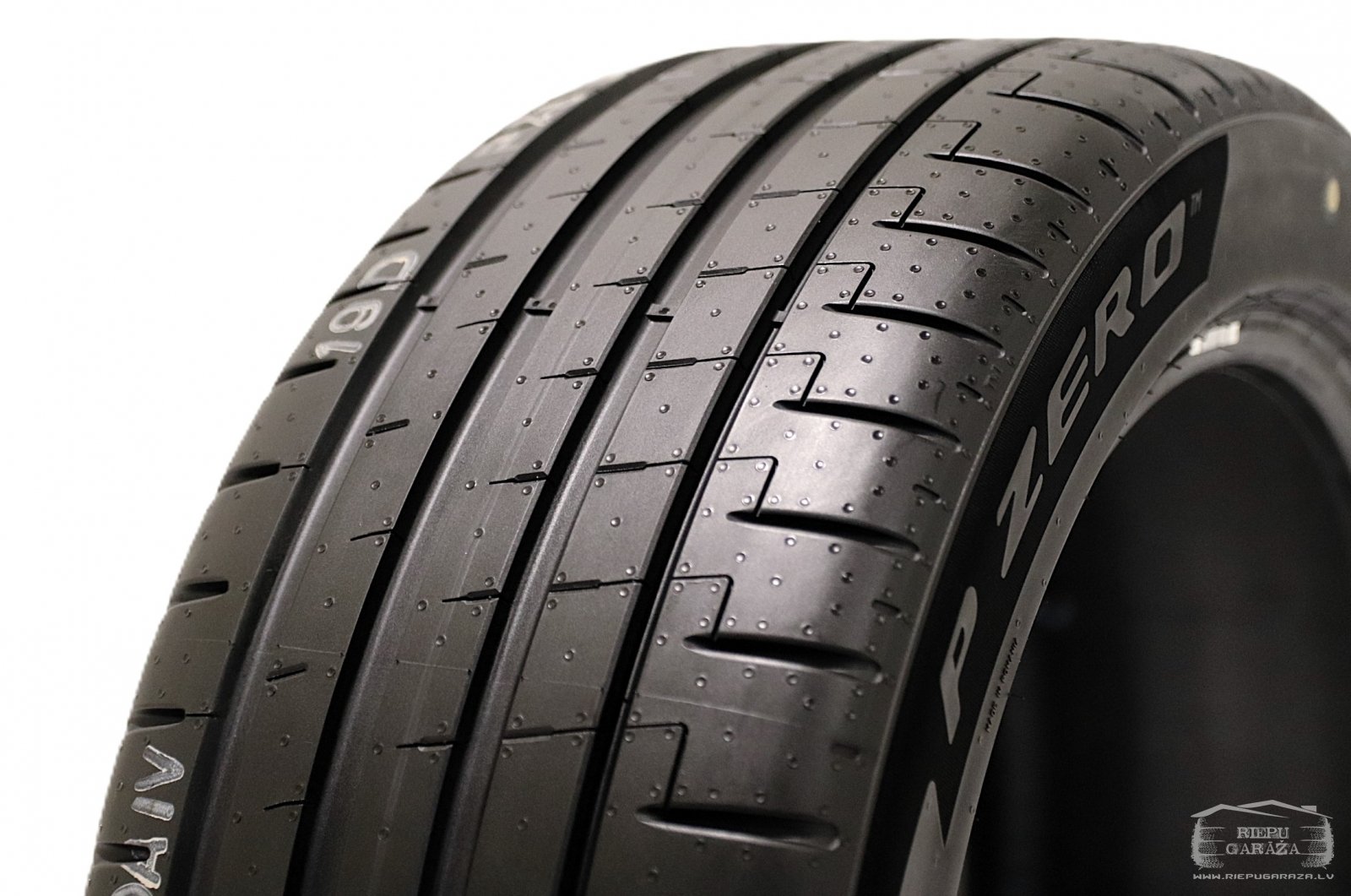 Təkər Pirelli Pzero Pz5 100Y Xl Zr (275\35\19) — Pirelli