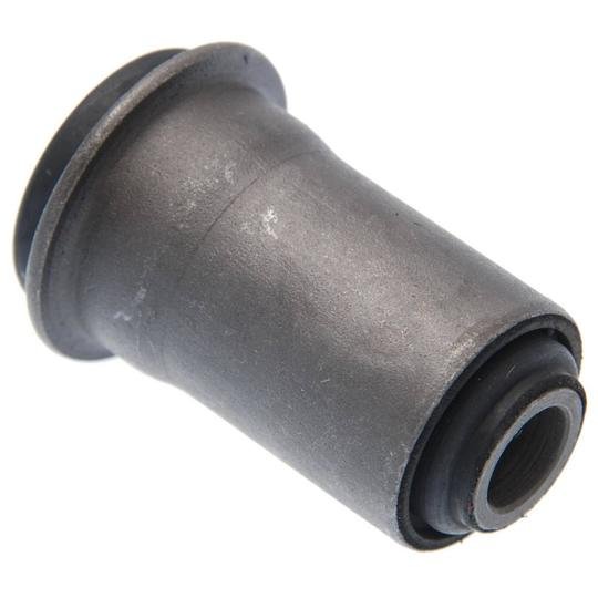 Razvalni Ftulka Mitsubishi Pajero Io — foto